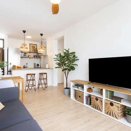 Home2book Stylish Apt, Pool & Terrace Americas Lejlighed