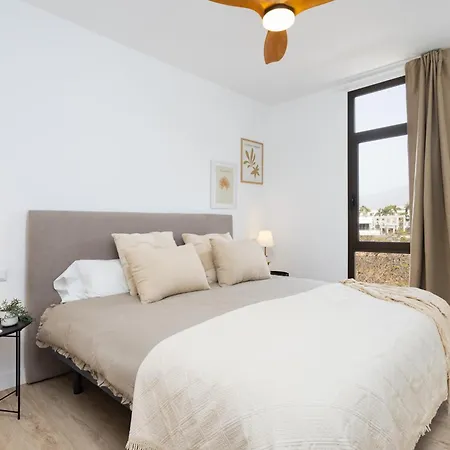 Home2book Stylish Apt, Pool & Terrace Americas